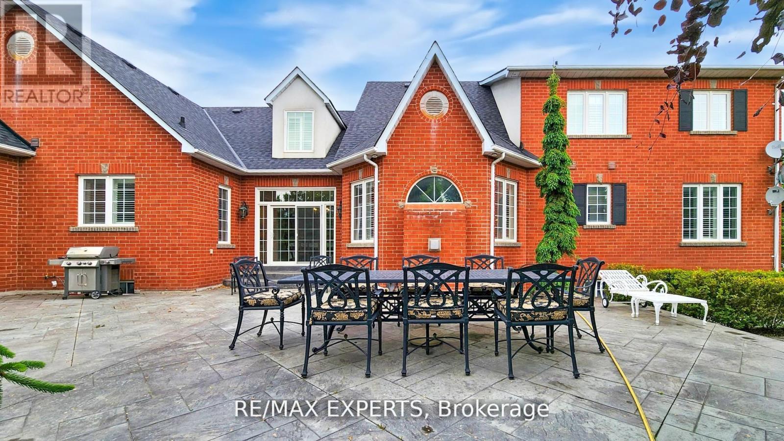 27 Theresa Circle, Vaughan, Ontario  L0J 1C0 - Photo 41 - N12781448