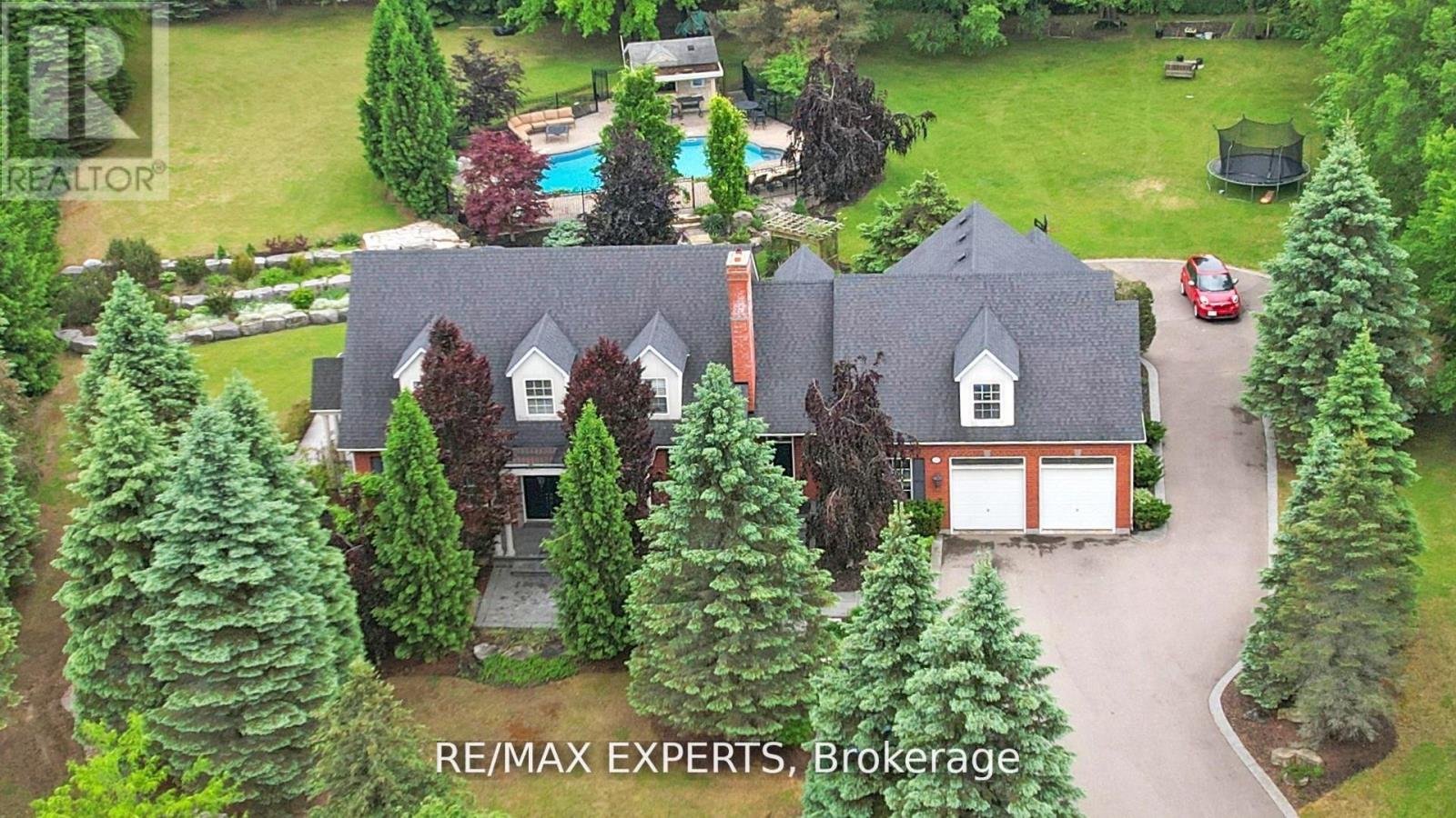 27 Theresa Circle, Vaughan, Ontario  L0J 1C0 - Photo 47 - N12781448