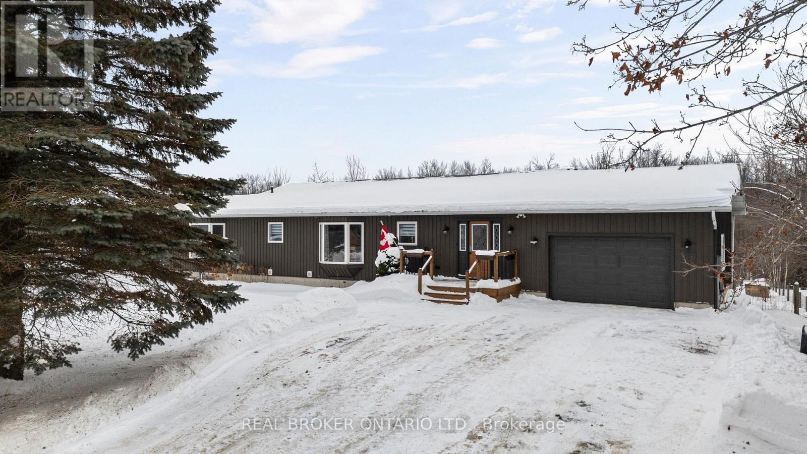 93 Simcoe Road, Ramara, Ontario  L0K 1B0 - Photo 1 - S12781418