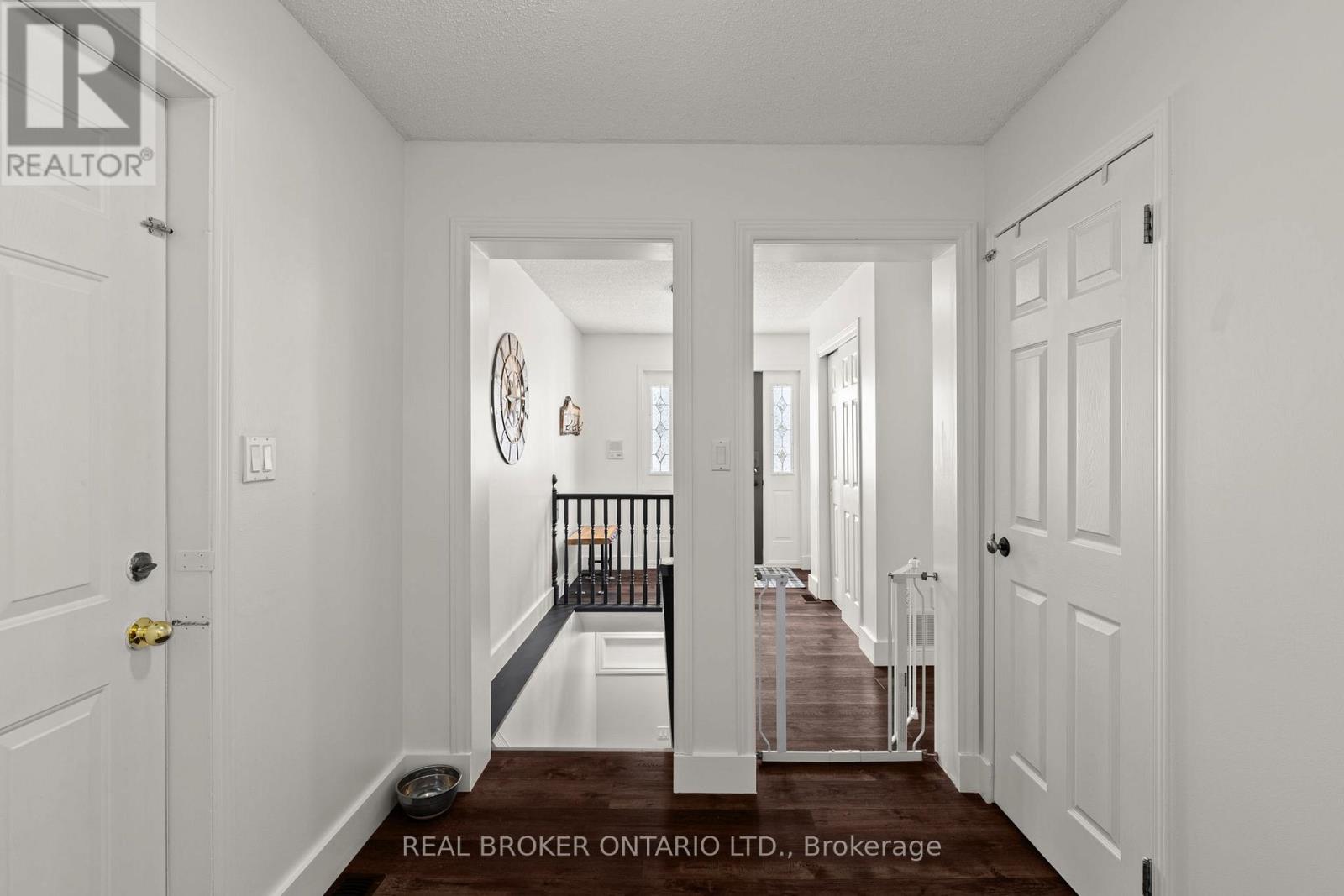 93 Simcoe Road, Ramara, Ontario  L0K 1B0 - Photo 15 - S12781418