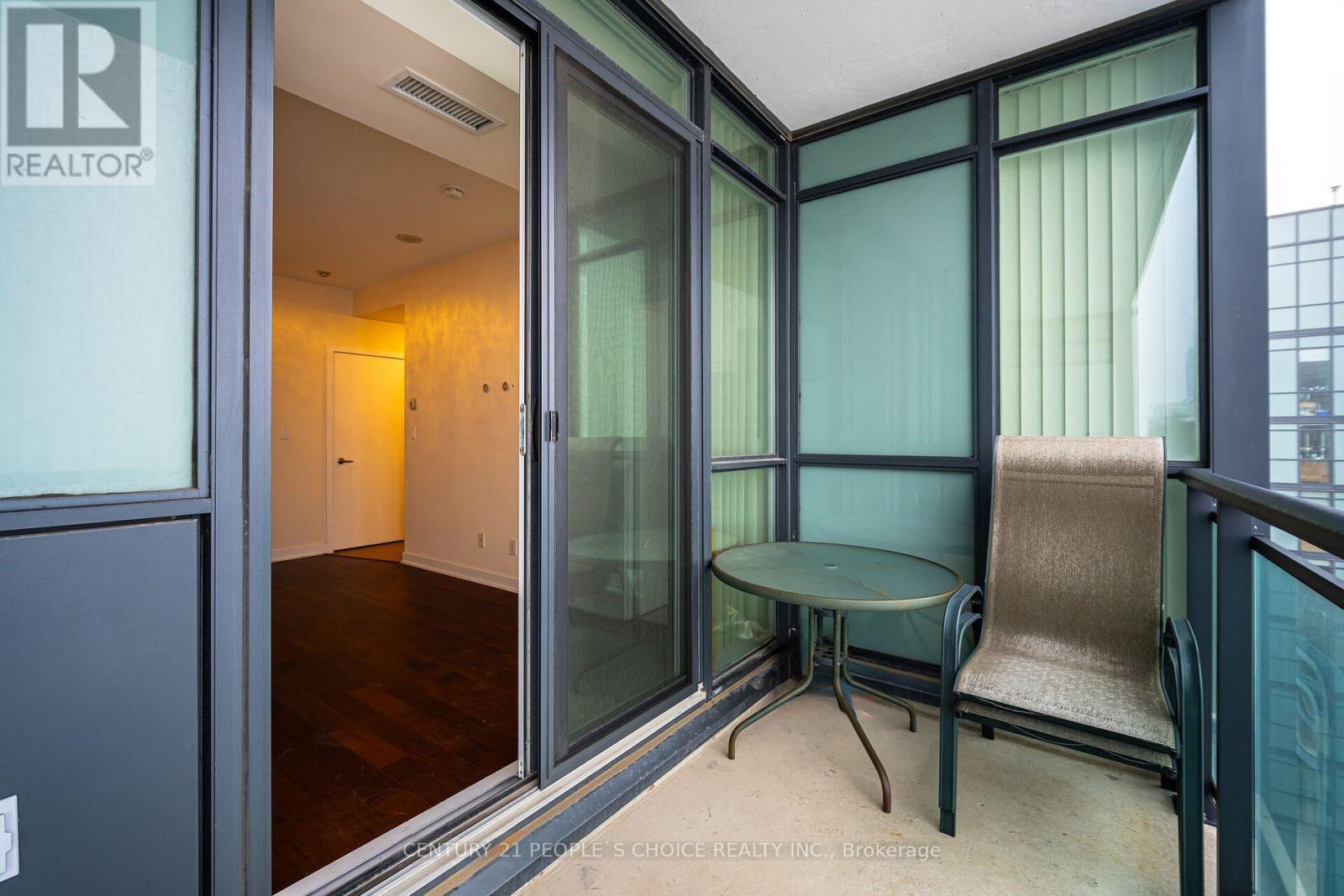 3605 - 4070 Confederation Parkway W, Mississauga, Ontario  L5B 0E9 - Photo 16 - W12781456