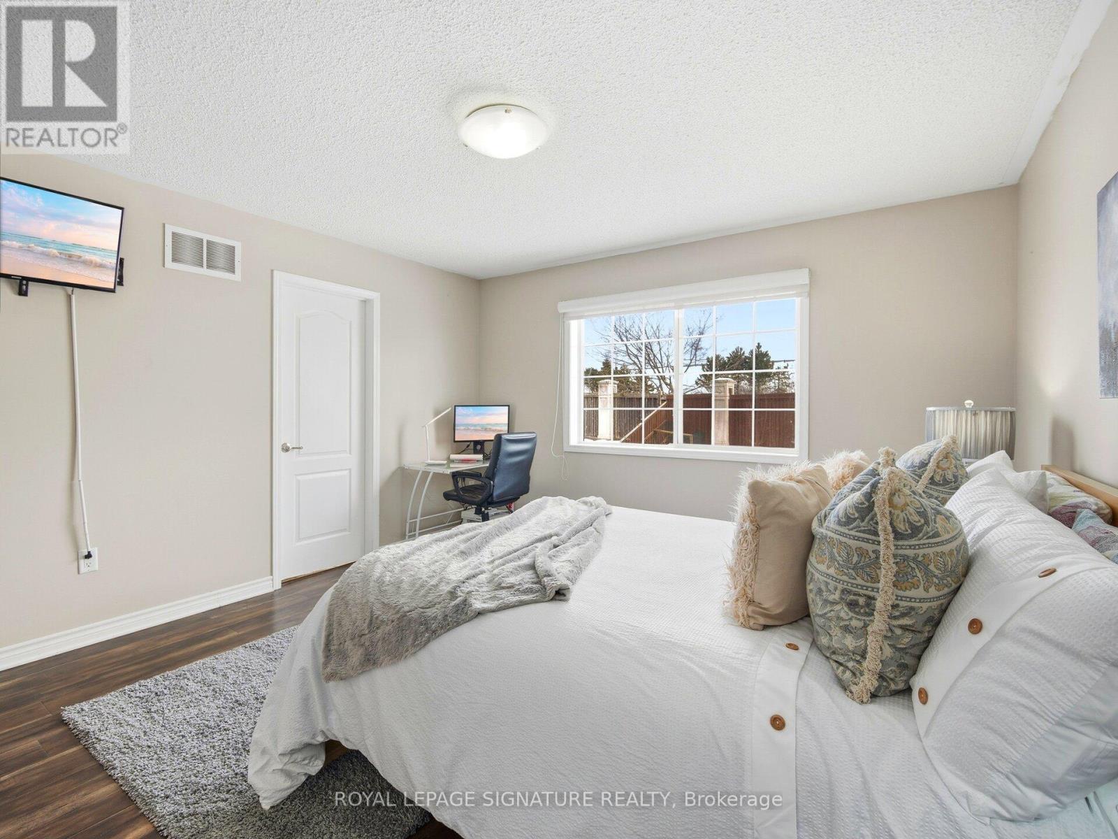 92 Owlridge Drive, Brampton, Ontario  L6X 0M5 - Photo 12 - W12781470