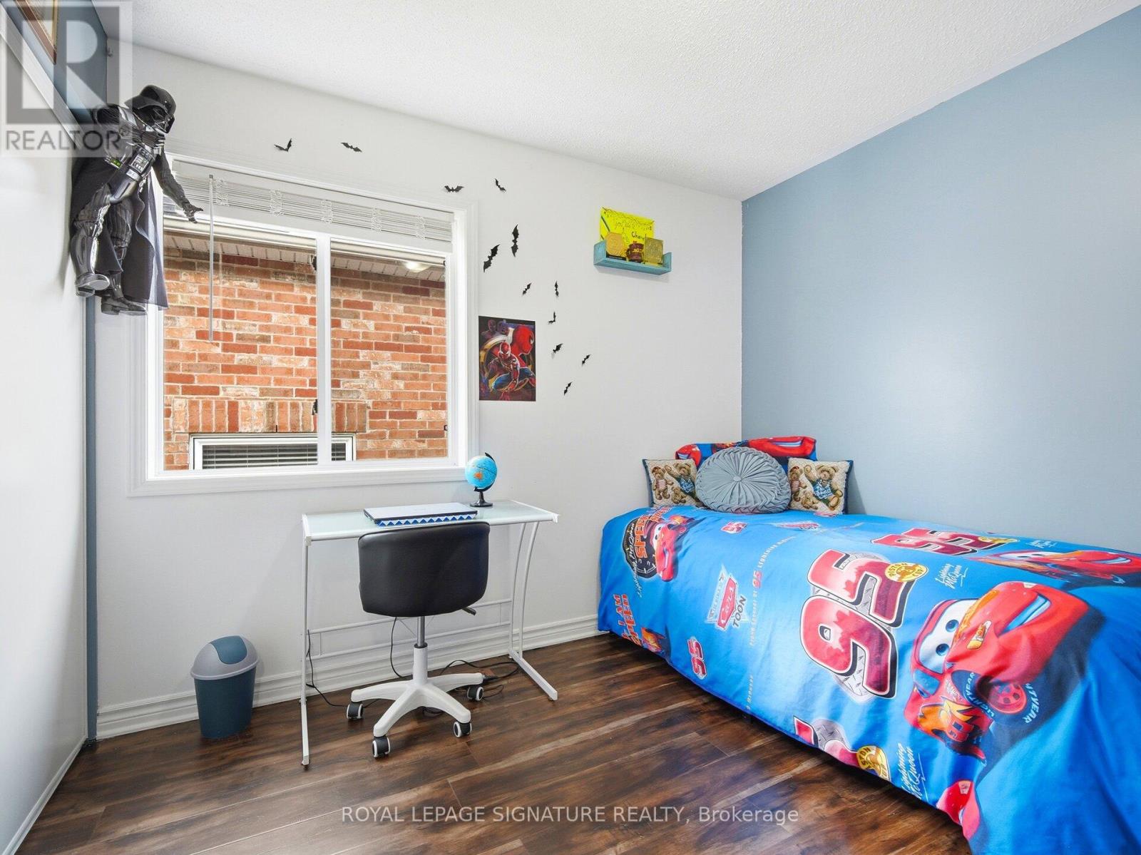 92 Owlridge Drive, Brampton, Ontario  L6X 0M5 - Photo 17 - W12781470