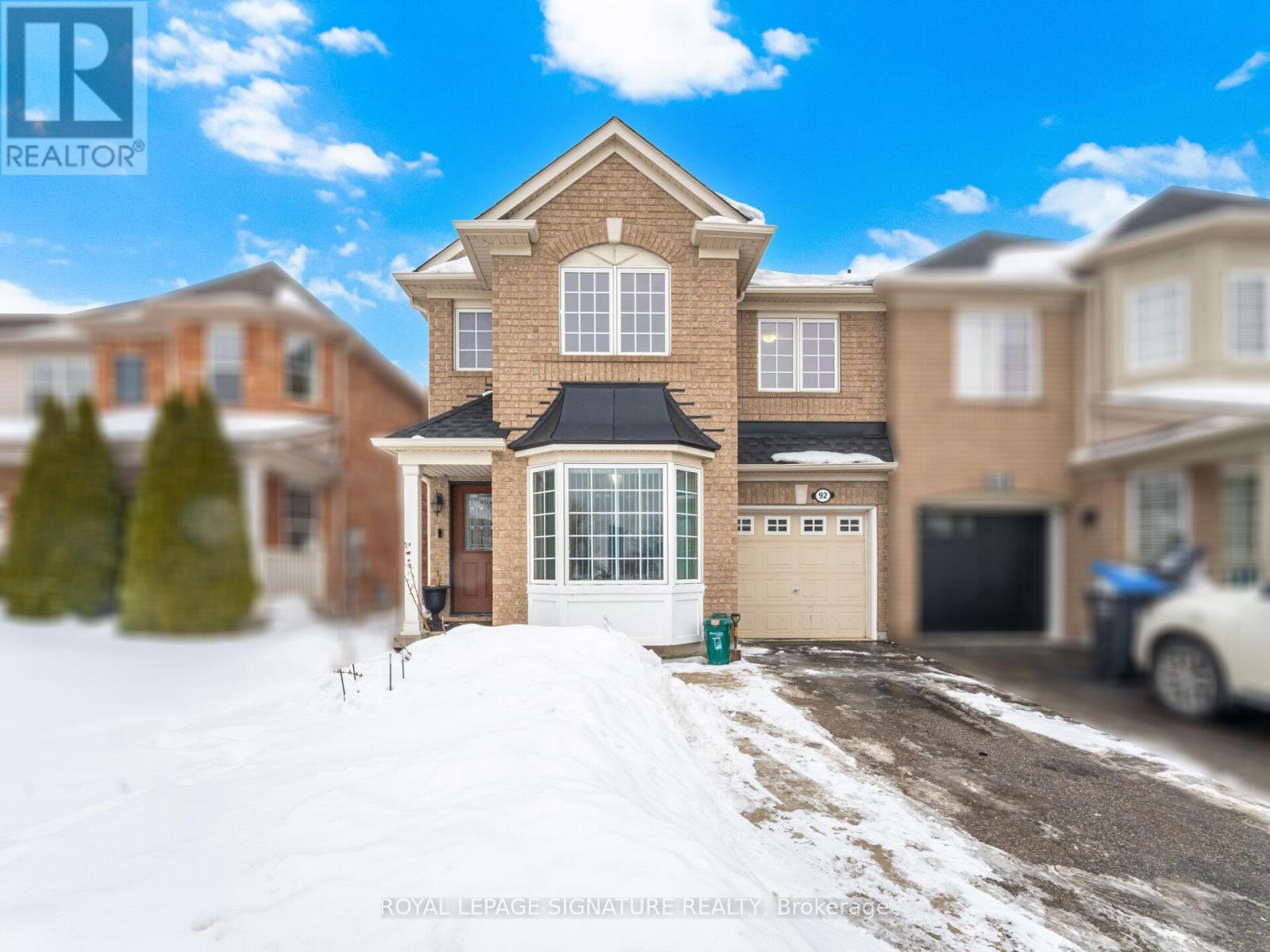 92 Owlridge Drive, Brampton, Ontario  L6X 0M5 - Photo 2 - W12781470