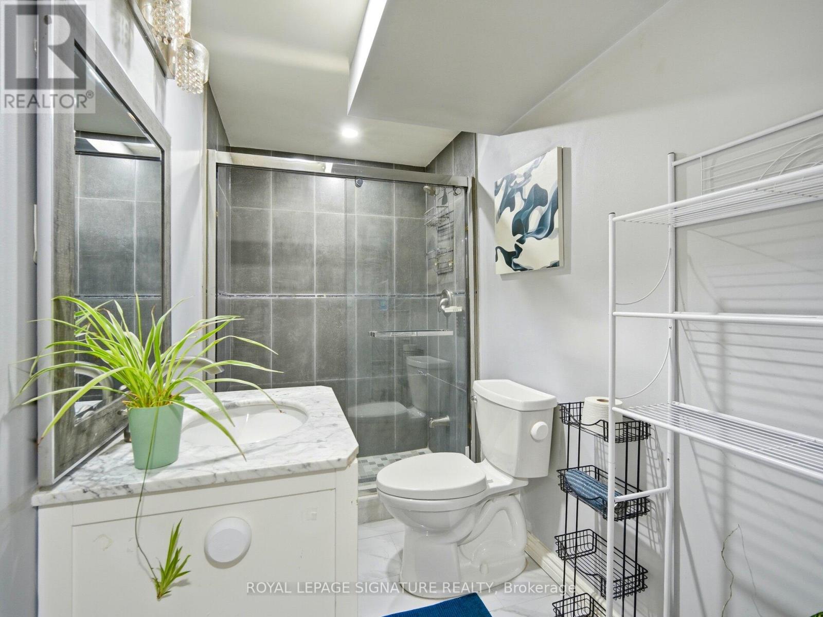 92 Owlridge Drive, Brampton, Ontario  L6X 0M5 - Photo 22 - W12781470