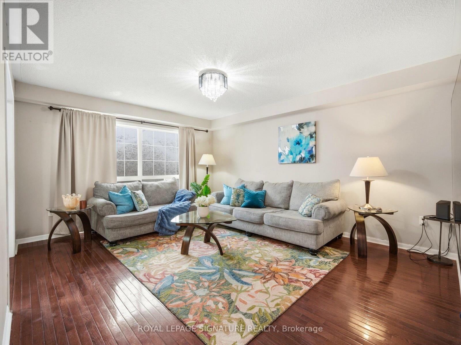 92 Owlridge Drive, Brampton, Ontario  L6X 0M5 - Photo 6 - W12781470