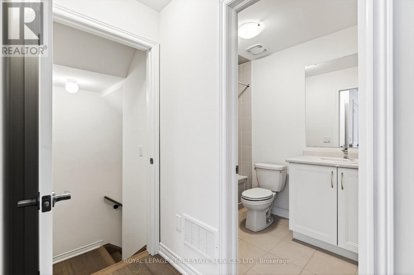 Unit 2 - 3217 Sixth Line, Oakville, Ontario  L6H 0V8 - Photo 13 - W12781484