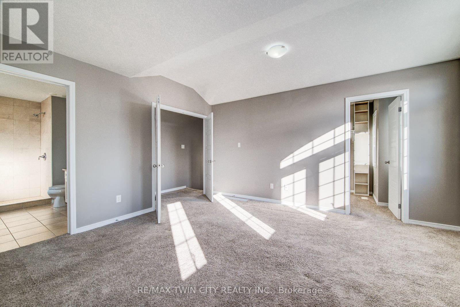 55 Upper Mercer Street, Kitchener, Ontario  N2A 4M9 - Photo 28 - X12781432