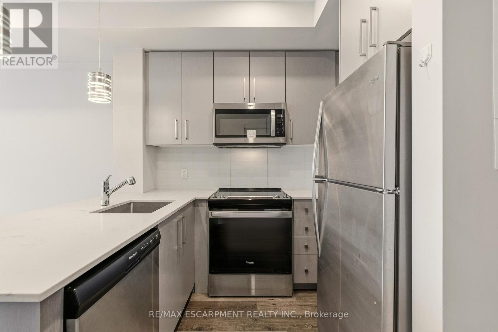 2308 - 15 Queen Street, Hamilton, Ontario  L8P 0C6 - Photo 6 - X12781460