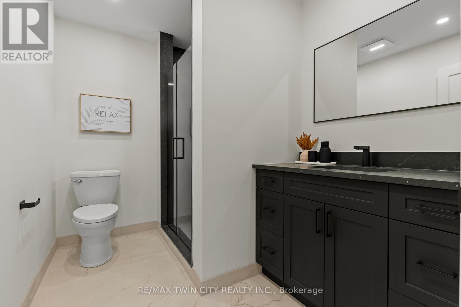 139 King Edward Street, Brant, Ontario  N3L 3E3 - Photo 24 - X12781492