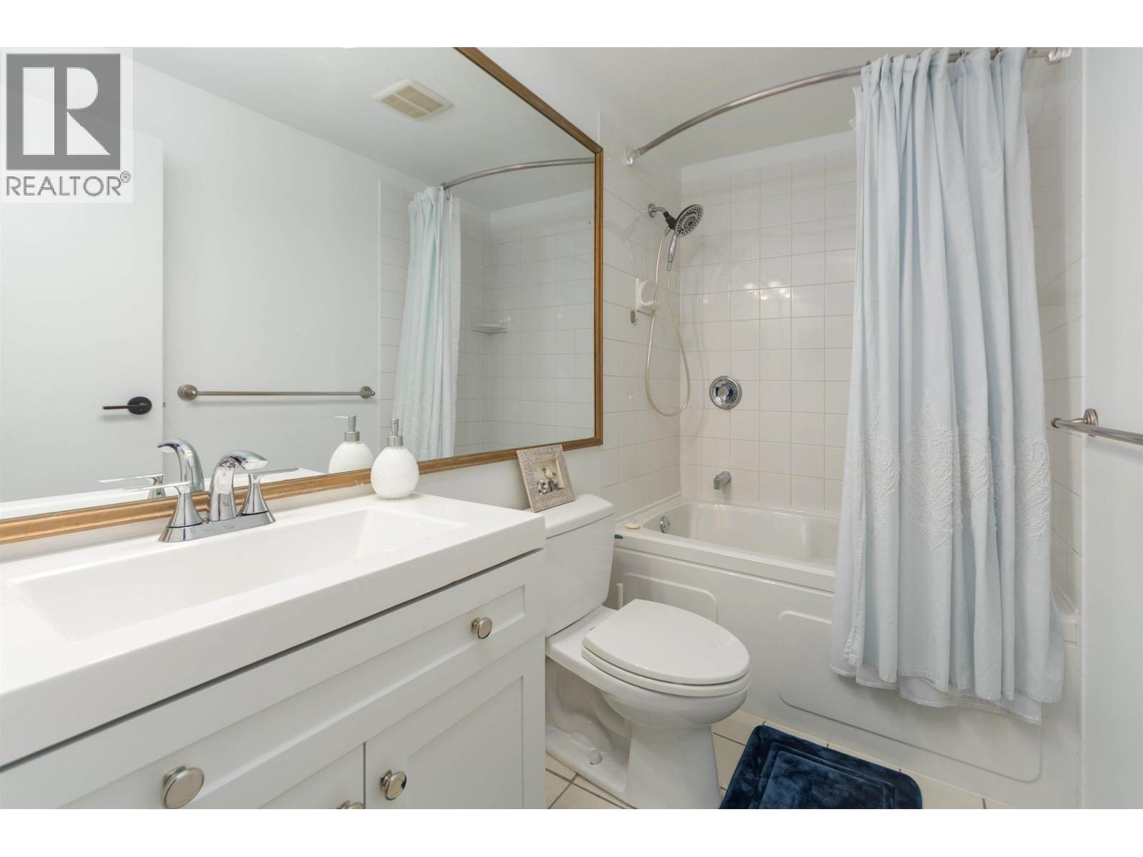 28 1345 W 4th Avenue, Vancouver, British Columbia  V6H 3Y8 - Photo 9 - R3087819