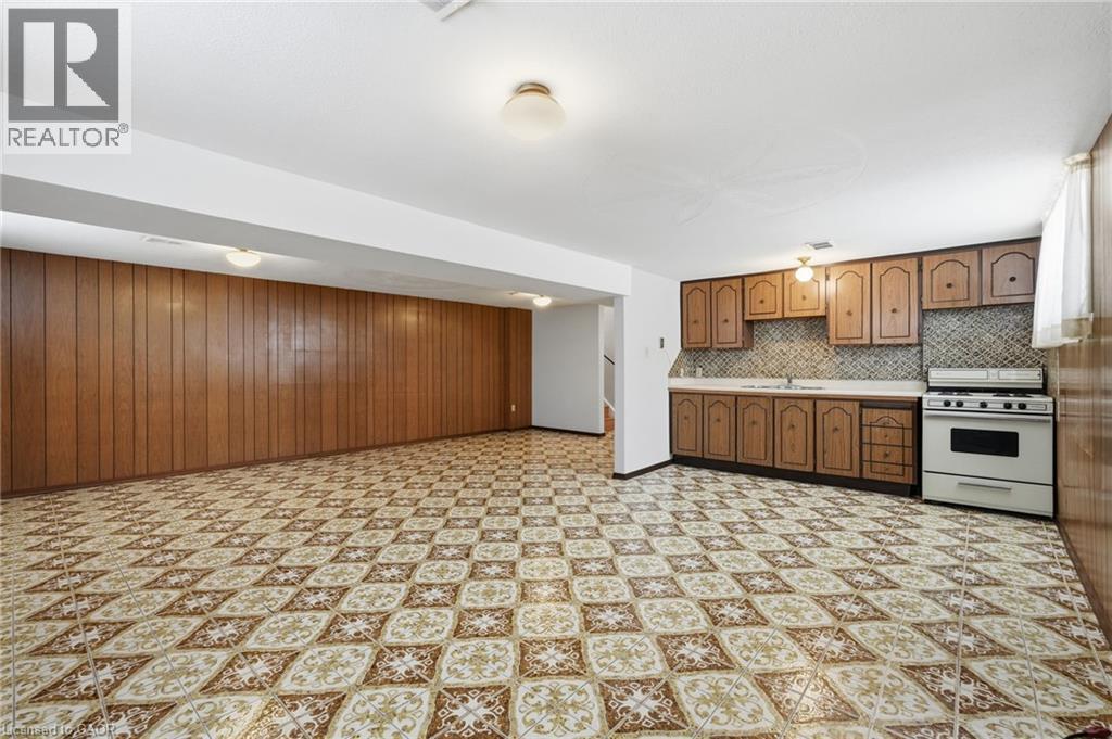 16 Harvard Place, Hamilton, Ontario  L9B 1S2 - Photo 39 - 40803921