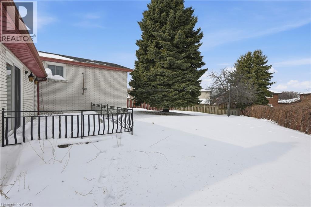 16 Harvard Place, Hamilton, Ontario  L9B 1S2 - Photo 48 - 40803921