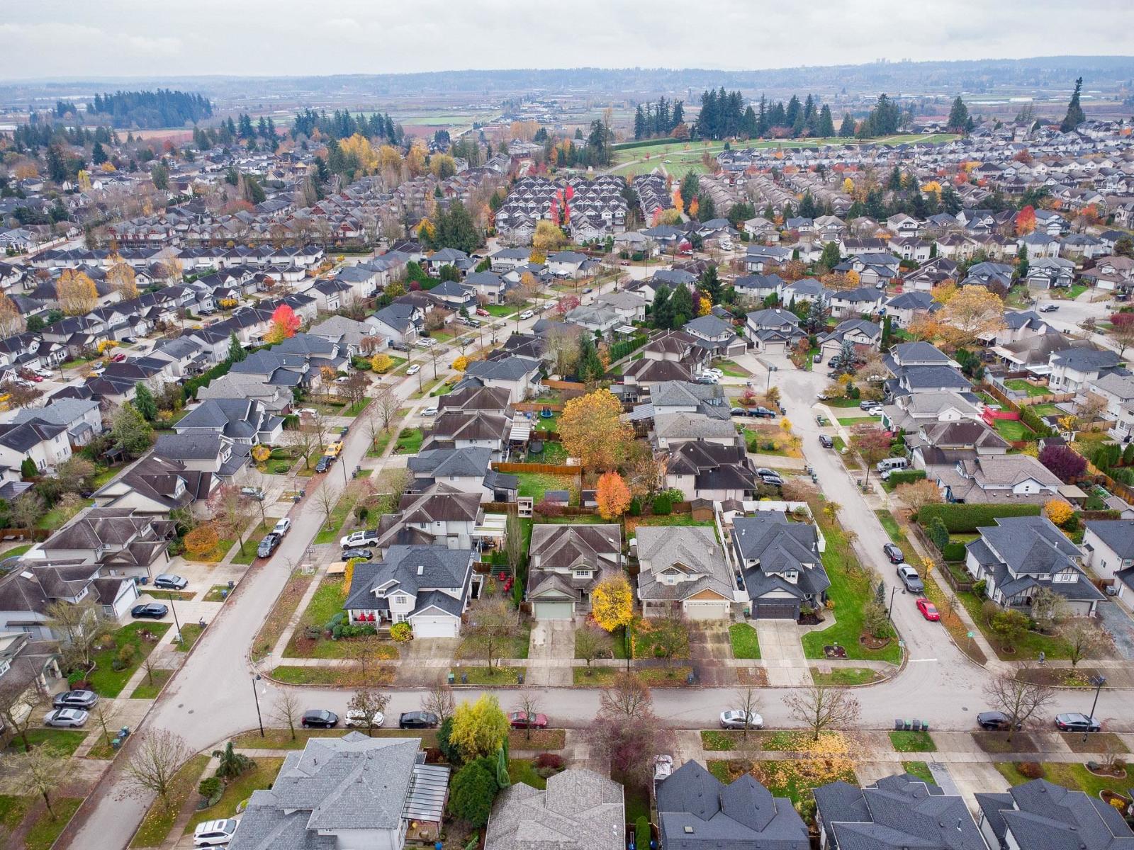 16728 62a Avenue, Surrey, British Columbia  V3S 9L3 - Photo 38 - R3089192