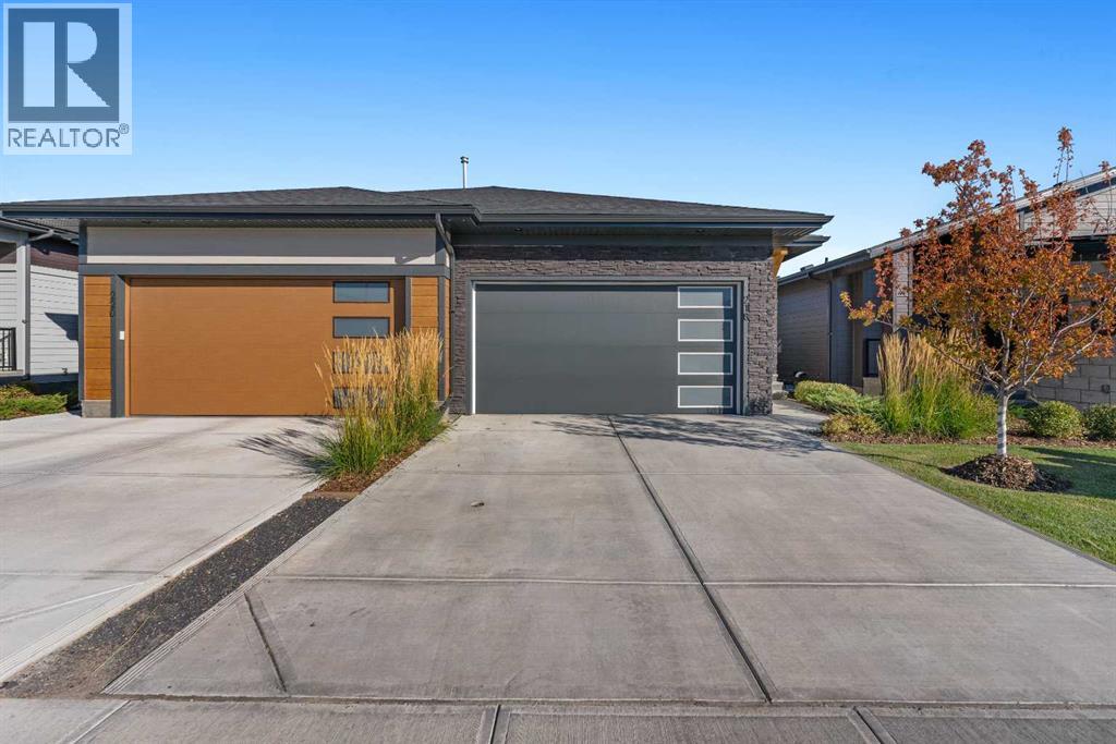 218 Marina Cove Se, Calgary, Alberta  T3M 3P4 - Photo 1 - A2279311