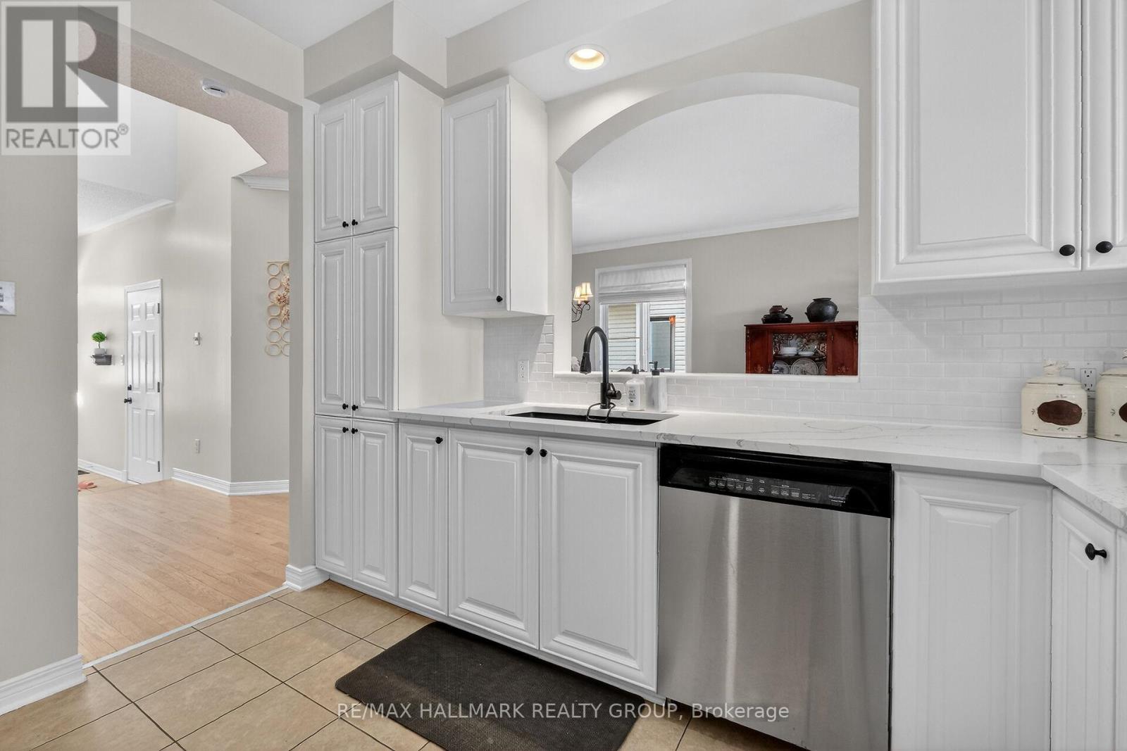 1952 Schroeder Crescent, Ottawa, Ontario  K4A 4P7 - Photo 22 - X12781498