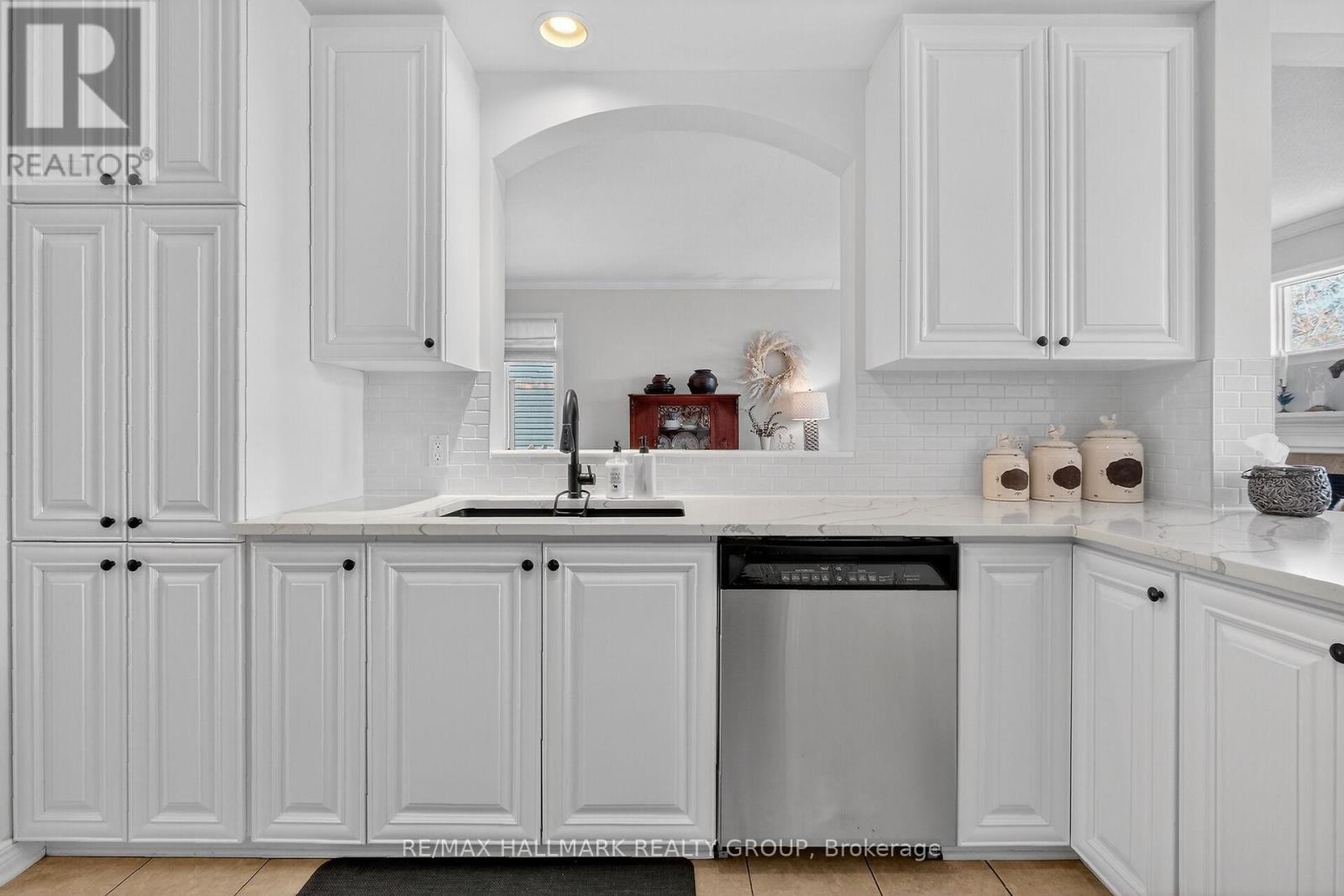 1952 Schroeder Crescent, Ottawa, Ontario  K4A 4P7 - Photo 24 - X12781498