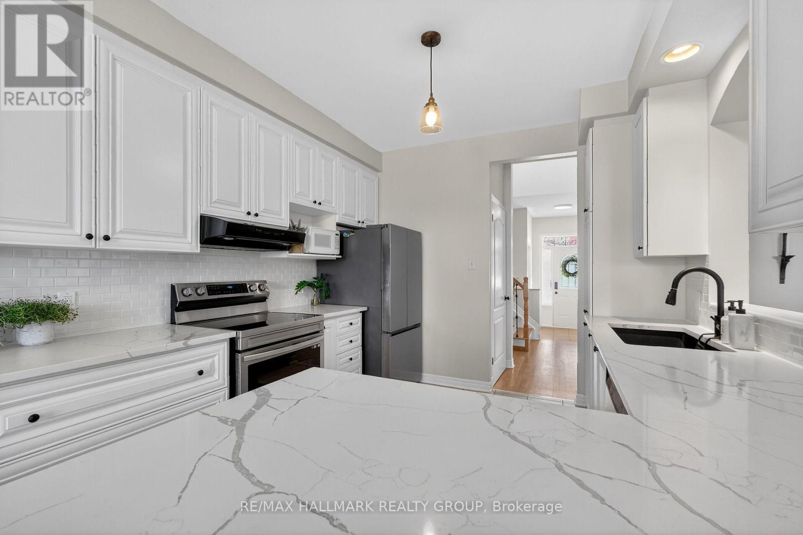 1952 Schroeder Crescent, Ottawa, Ontario  K4A 4P7 - Photo 26 - X12781498