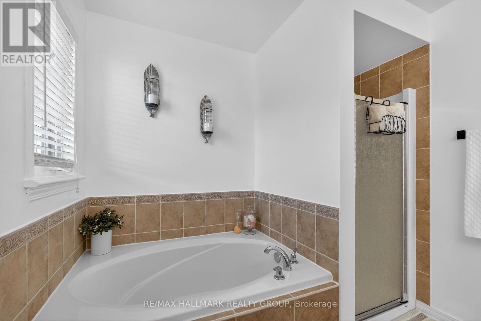 1952 Schroeder Crescent, Ottawa, Ontario  K4A 4P7 - Photo 34 - X12781498