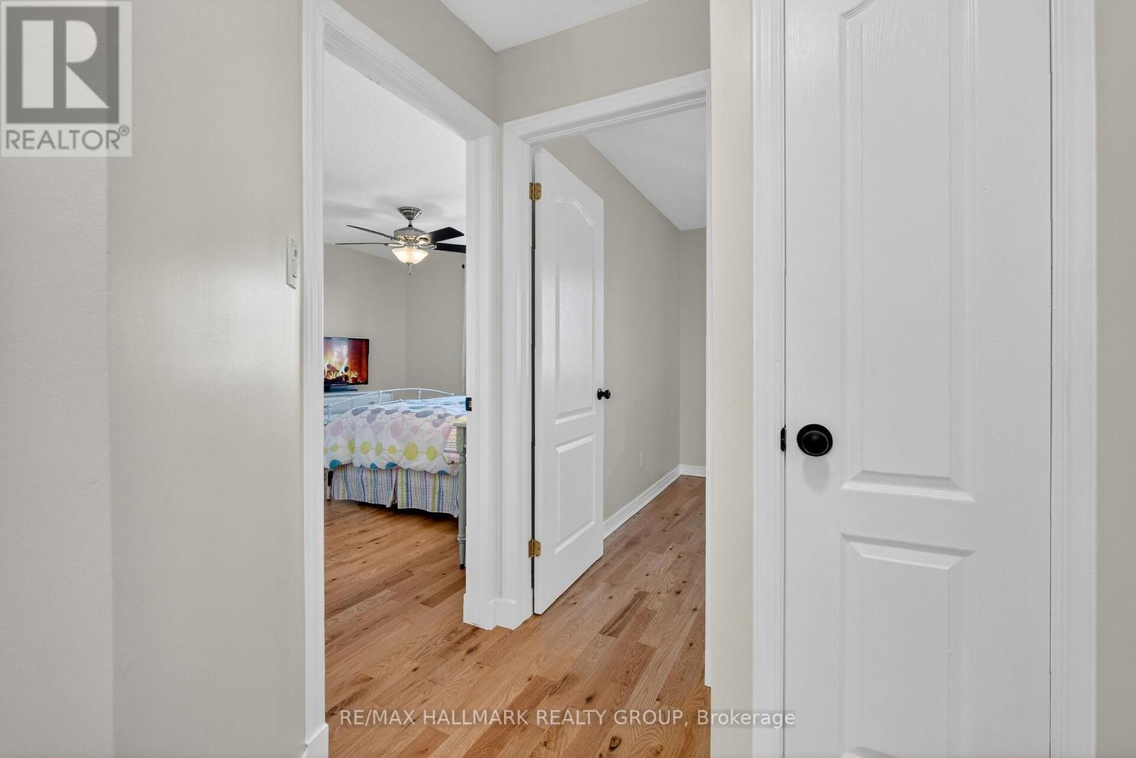 1952 Schroeder Crescent, Ottawa, Ontario  K4A 4P7 - Photo 37 - X12781498