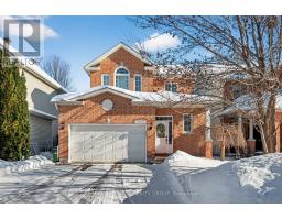 1952 SCHROEDER CRESCENT, Ottawa, Ontario