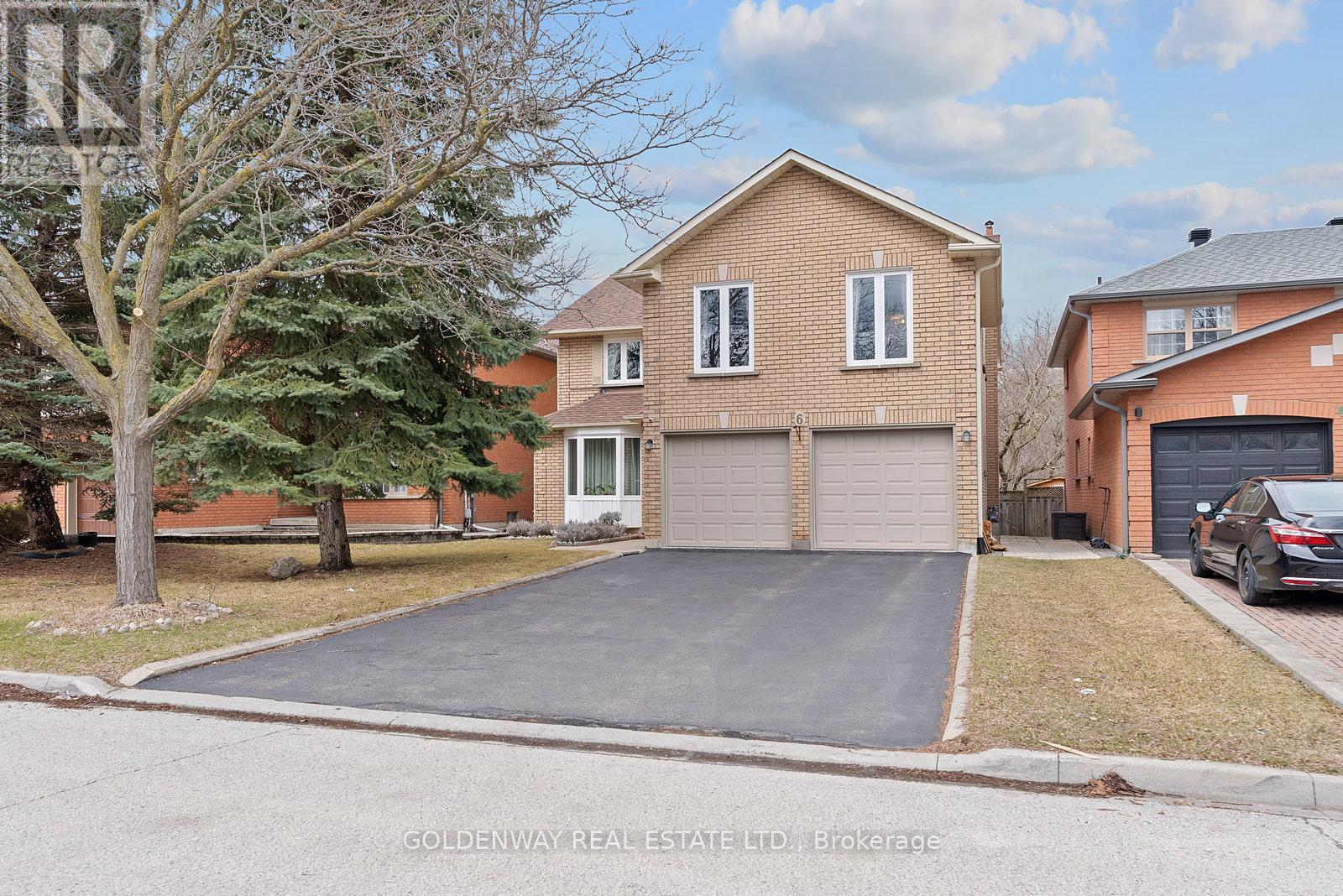 6 LOYAL BLUE CRESCENT, Richmond Hill, Ontario