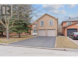 6 LOYAL BLUE CRESCENT, Richmond Hill, Ontario