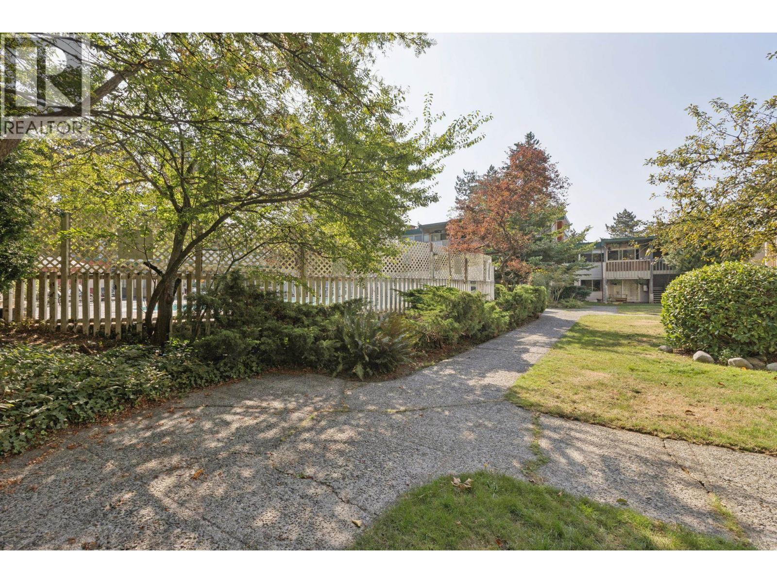 879 Westview Crescent, North Vancouver, British Columbia  V7N 2L5 - Photo 27 - R3089193