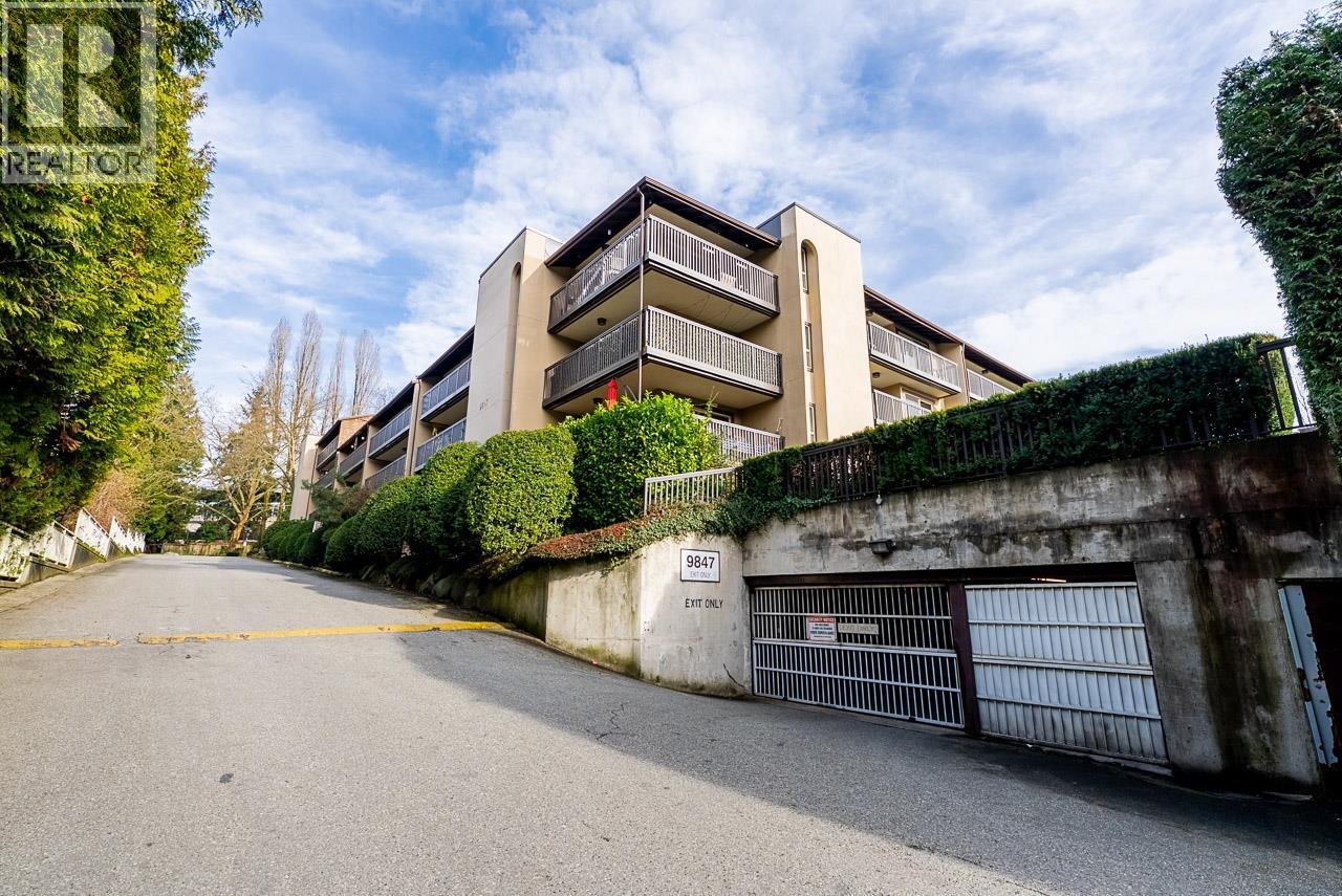 216 9847 Manchester Drive, Burnaby, British Columbia  V3N 4P4 - Photo 2 - R3089195