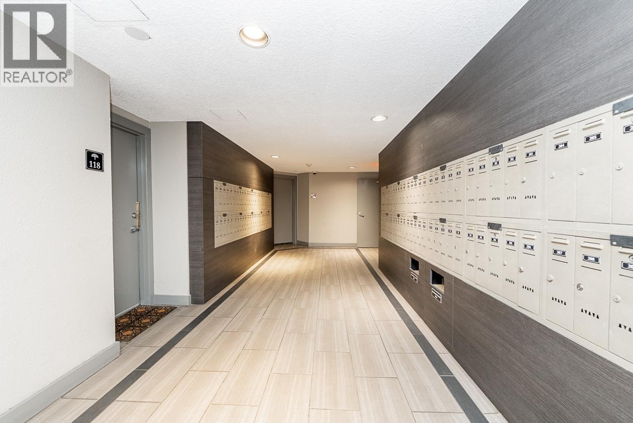 216 9847 Manchester Drive, Burnaby, British Columbia  V3N 4P4 - Photo 6 - R3089195