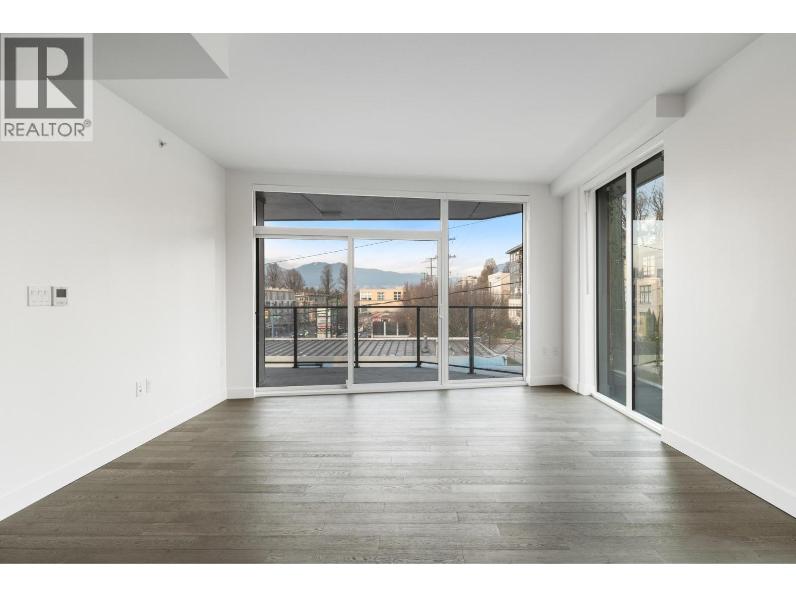 302 2888 Arbutus Street, Vancouver, British Columbia  V6J 0J1 - Photo 4 - R3089222