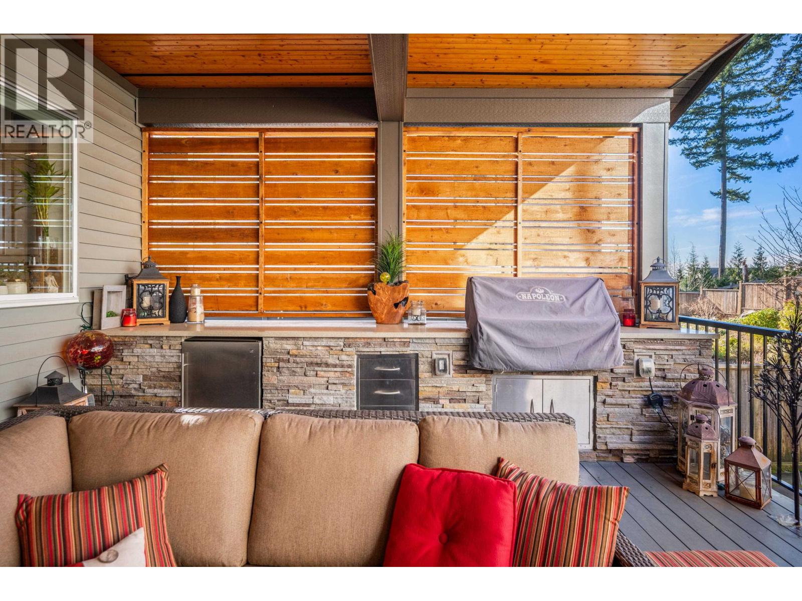 1412 Strawline Hill Street, Coquitlam, British Columbia  V3E 0L5 - Photo 36 - R3089232