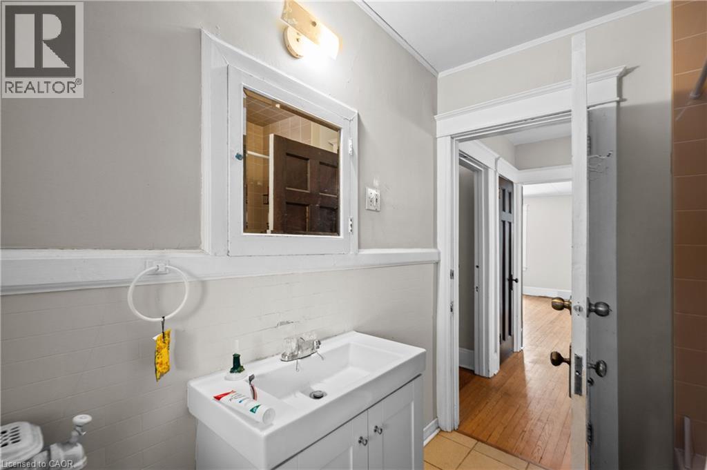 49 Proctor Boulevard, Hamilton, Ontario  L8M 2M5 - Photo 28 - 40803884