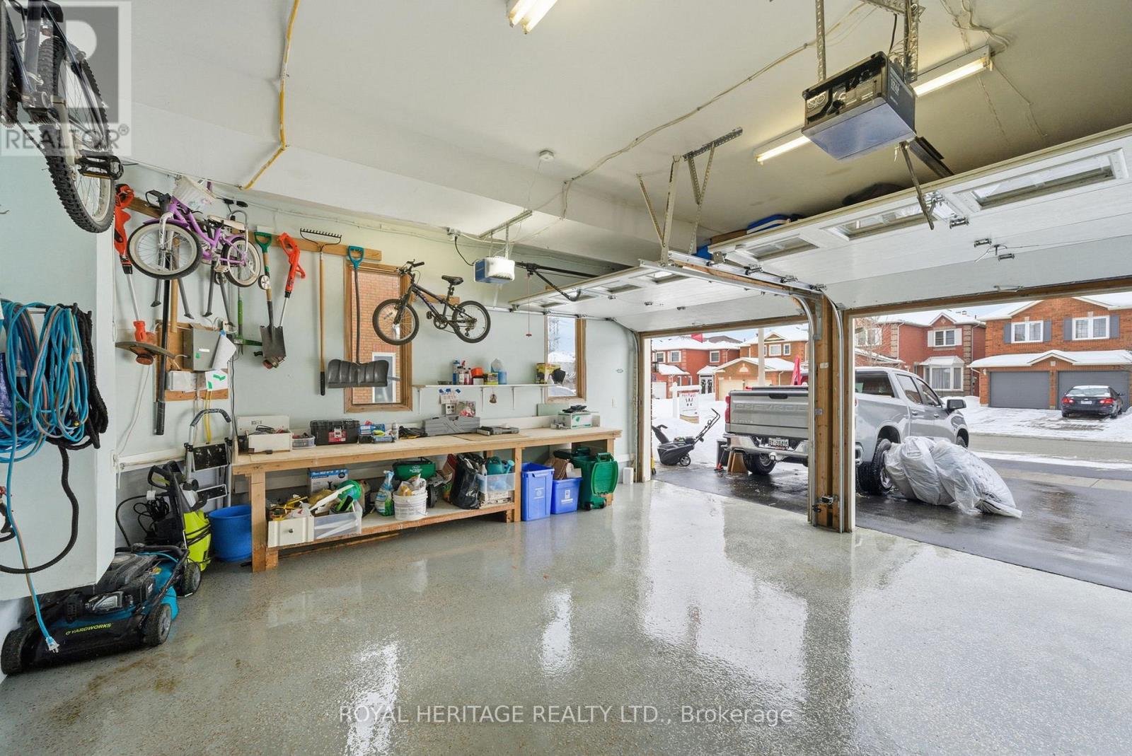 2201 Wildwood Crescent, Pickering, Ontario  L1X 2R6 - Photo 40 - E12781494