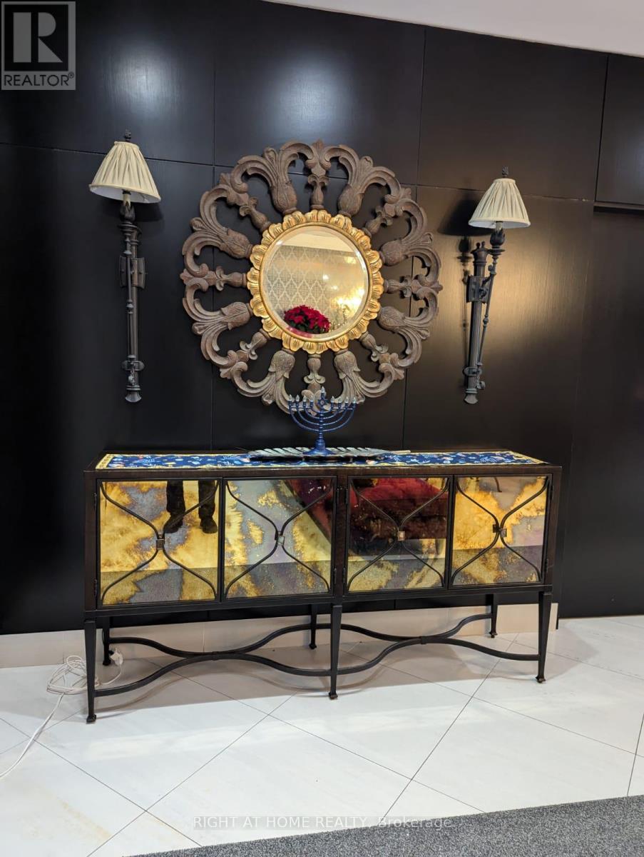 702 - 520 Steeles Avenue W, Vaughan, Ontario  L4J 1A2 - Photo 15 - N12781510