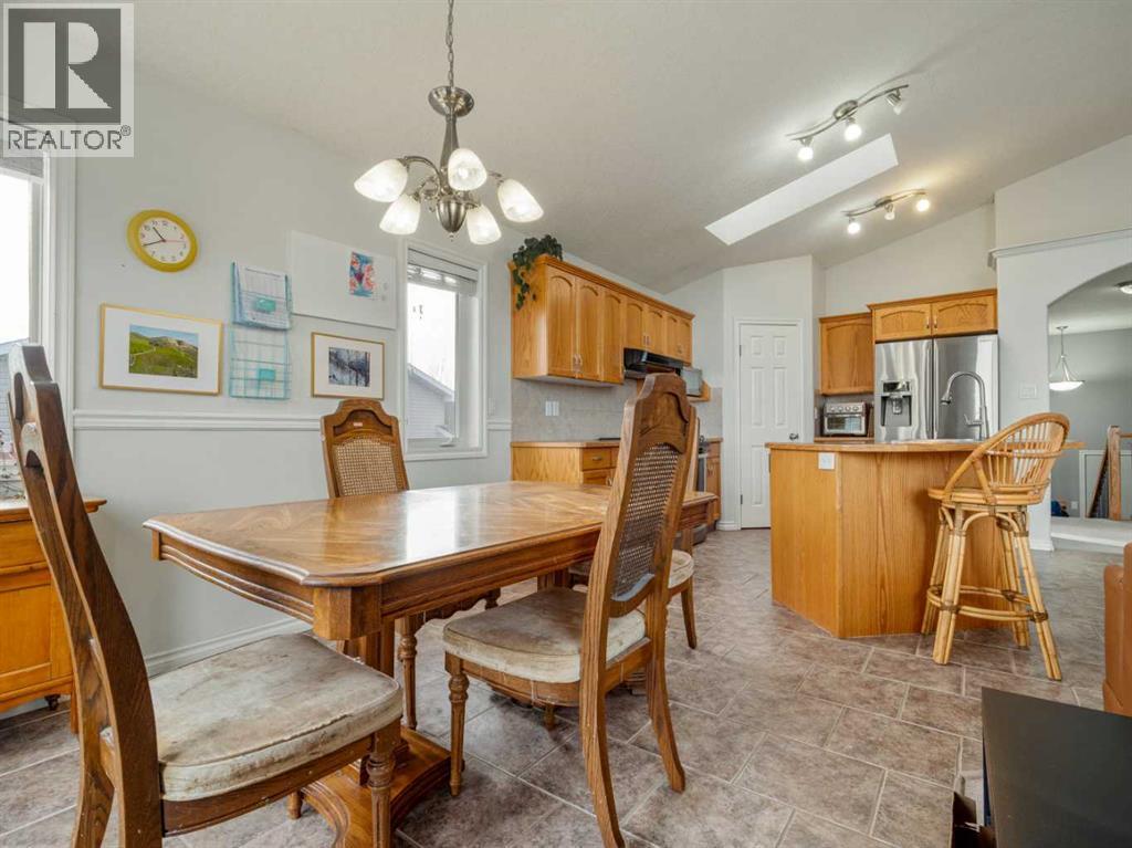 47 Kodiak Boulevard N, Lethbridge, Alberta  T1H 6S7 - Photo 15 - A2282204