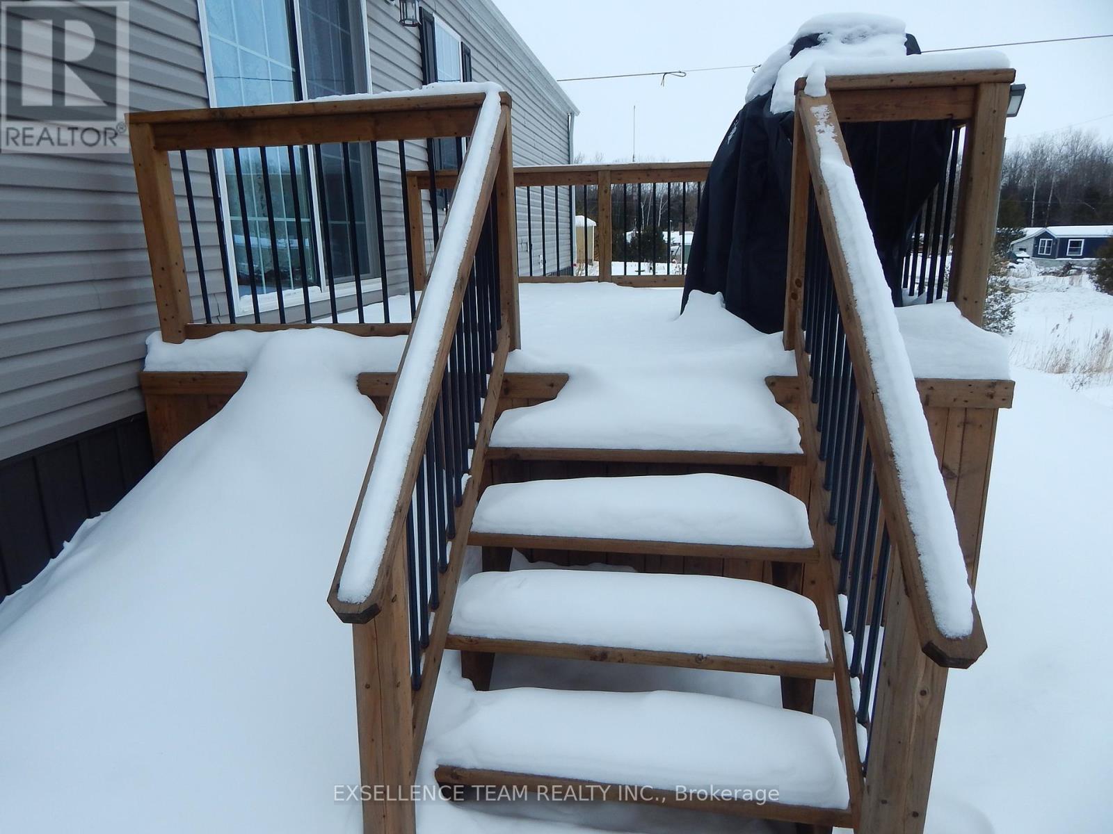 2729 Crows Nest Road E, North Stormont, Ontario  K0C 1T0 - Photo 31 - X12781550