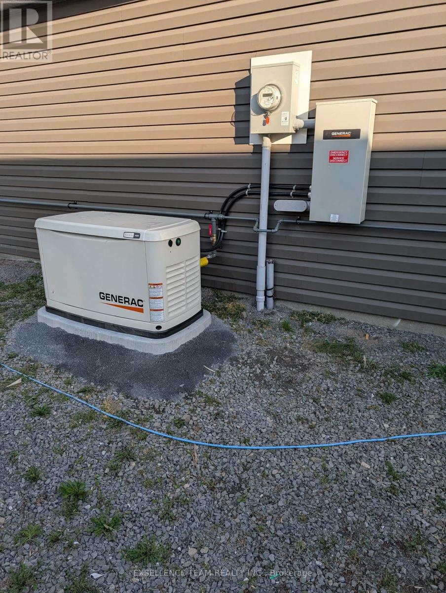 2729 Crows Nest Road E, North Stormont, Ontario  K0C 1T0 - Photo 38 - X12781550