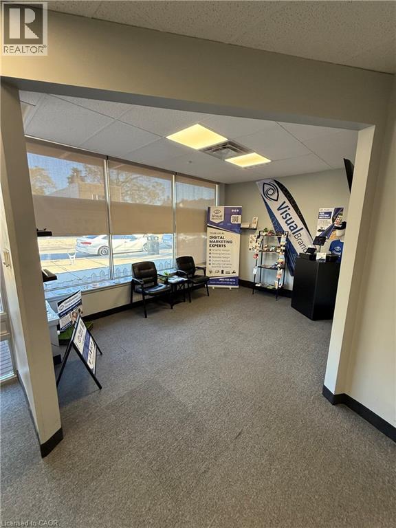 302 Brucedale Avenue, Hamilton, Ontario  L9A 1R1 - Photo 11 - 40804724