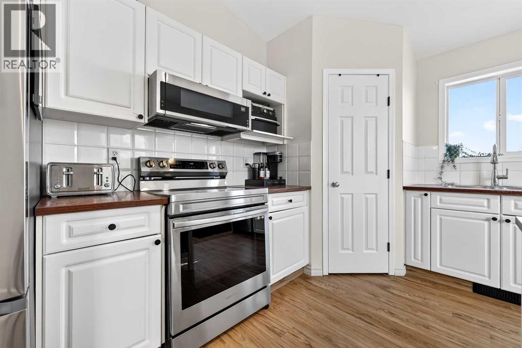 250 Cimarron Boulevard, Okotoks, Alberta  T1S 2E5 - Photo 12 - A2285608