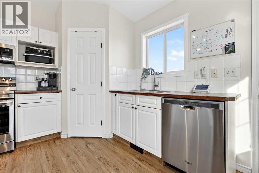 250 Cimarron Boulevard, Okotoks, Alberta  T1S 2E5 - Photo 13 - A2285608