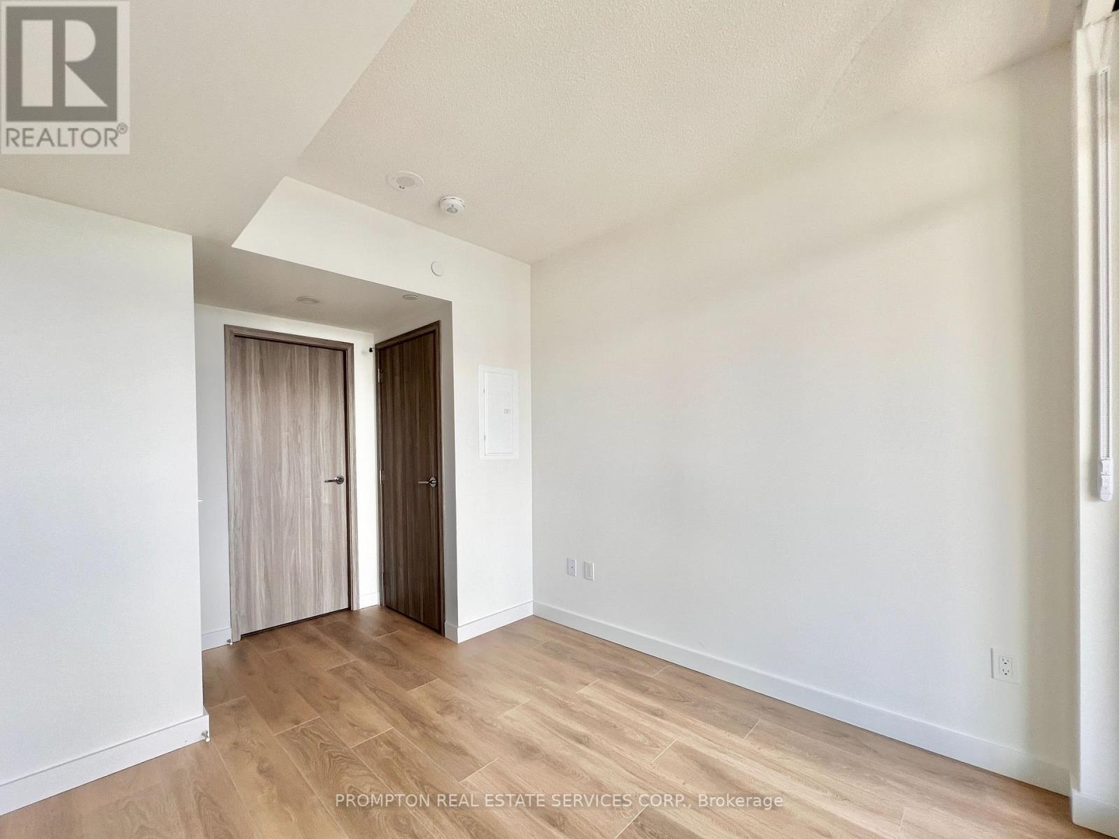 4312 - 3 Concord Cityplace Way, Toronto (Waterfront Communities), Ontario  M5V 0X4 - Photo 25 - C12710644