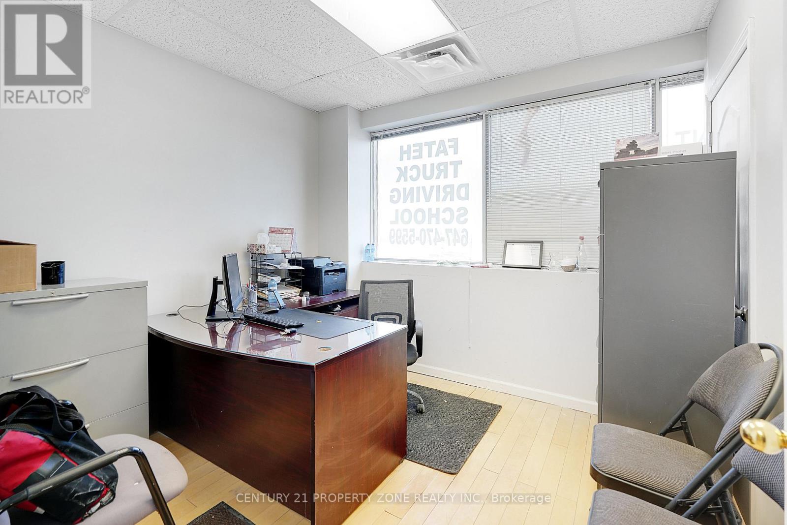 210 - 10095 Bramalea Road S, Brampton (Sandringham-Wellington), Ontario  L6R 0K1 - Photo 11 - W12781466