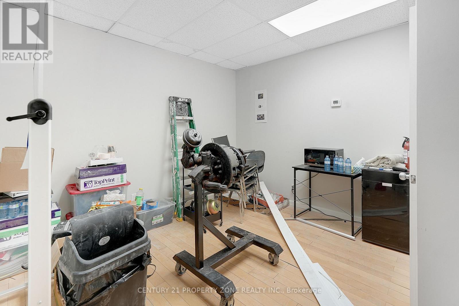 210 - 10095 Bramalea Road S, Brampton (Sandringham-Wellington), Ontario  L6R 0K1 - Photo 12 - W12781466