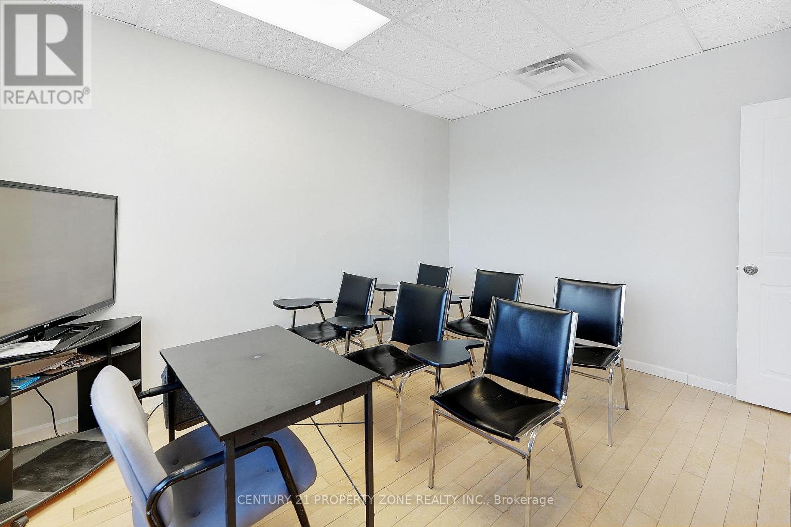 210 - 10095 Bramalea Road S, Brampton (Sandringham-Wellington), Ontario  L6R 0K1 - Photo 10 - W12781466