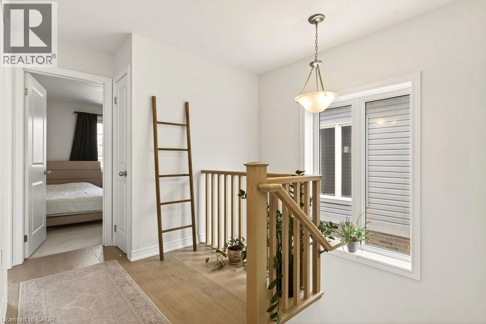 74 Bobolink Road, Hamilton, Ontario  L9A 2P5 - Photo 23 - 40804719