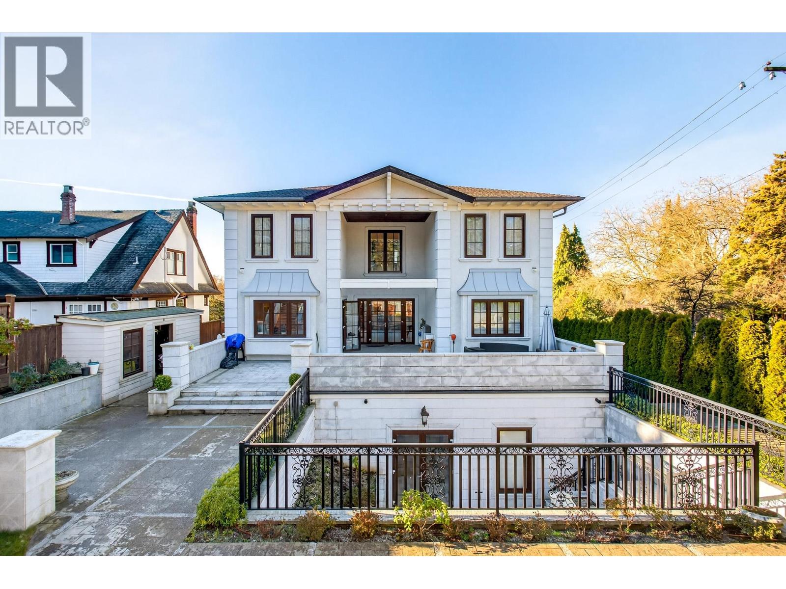 Listing Picture 38 of 39 : 4908 MARGUERITE STREET, Vancouver / 溫哥華 - 魯藝地產 Yvonne Lu Group - MLS Medallion Club Member