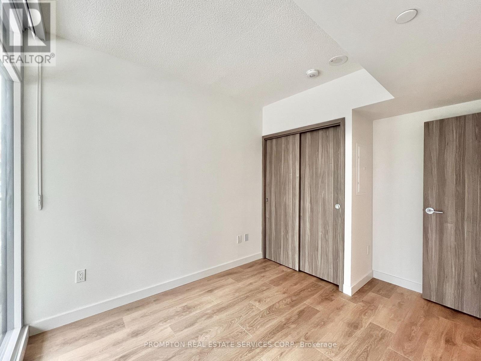 902 - 1 Concord Cityplace Way, Toronto, Ontario  M5V 0X3 - Photo 18 - C12781552