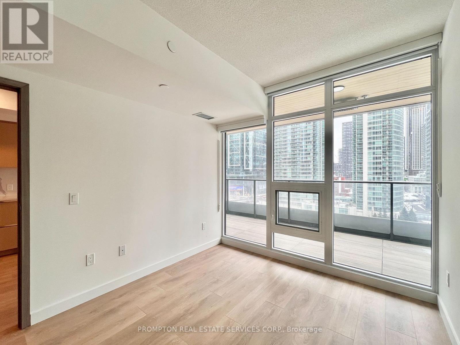 902 - 1 Concord Cityplace Way, Toronto, Ontario  M5V 0X3 - Photo 20 - C12781552