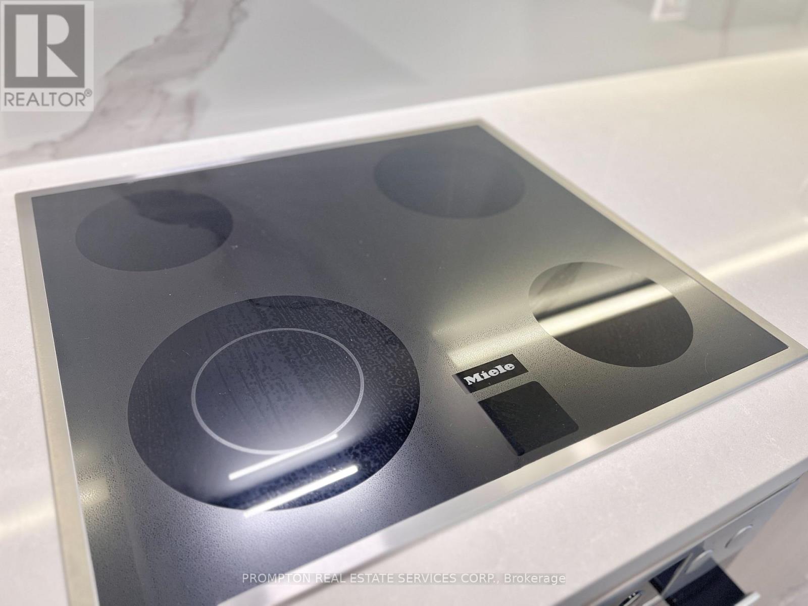 902 - 1 Concord Cityplace Way, Toronto, Ontario  M5V 0X3 - Photo 22 - C12781552